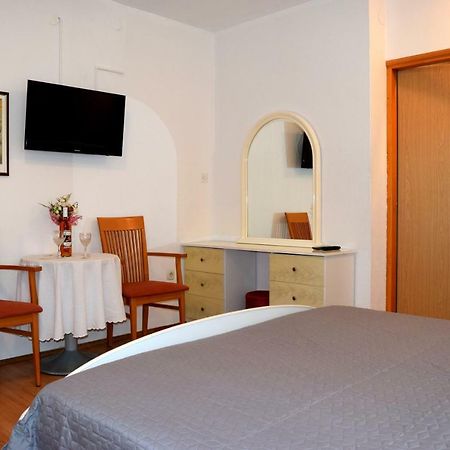 Holiday Room Macukin Brela Exteriér fotografie