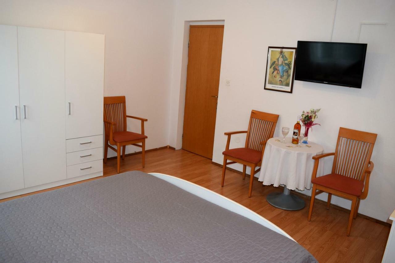 Holiday Room Macukin Brela Exteriér fotografie